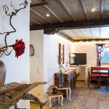 Aualm-1 By Interhome